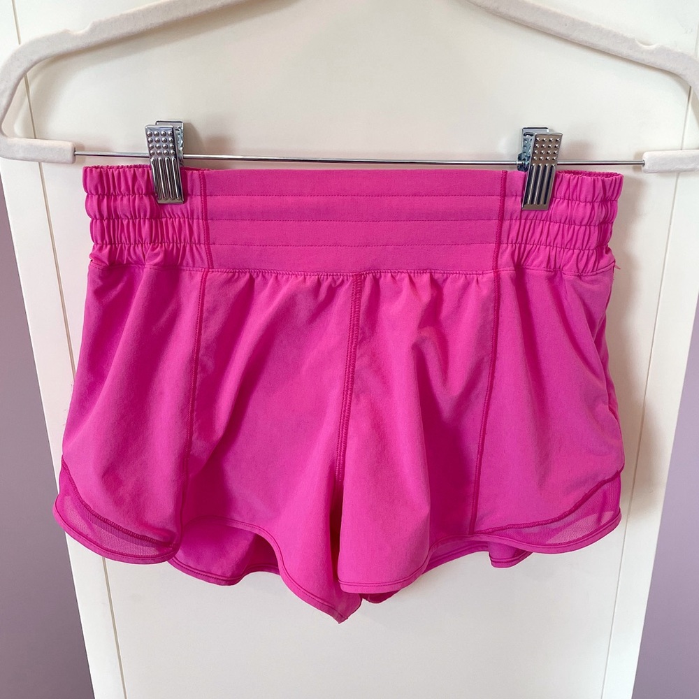 Sonic Pink Lululemon Hotty Hot High-Rise Lined Shorts 2.5”